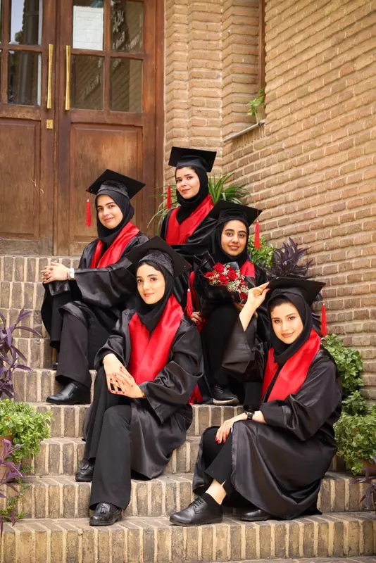 نمونه کار عکاسی محیا اخوان
