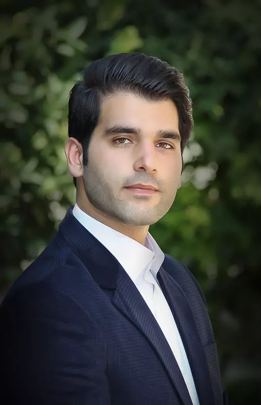 نمونه کار عکاسی چهره - پروفایل توسط قزل سفلو که در تاریخ 1403-04-24 ** یک‌شنبه  **  ساعت 06:39PM بارگذاری شده است.