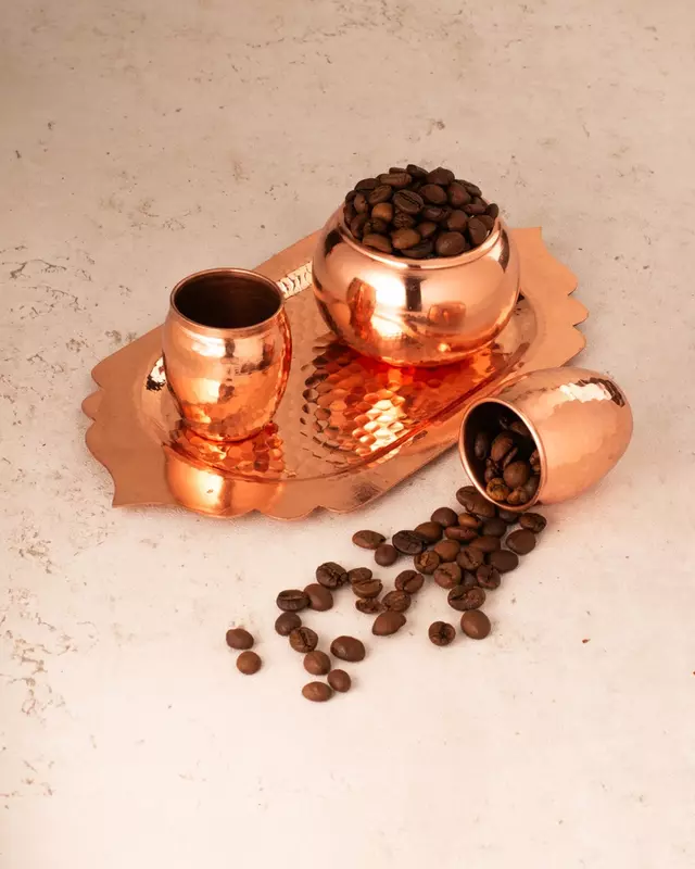 نمونه کار عکاسی تبلیغاتی چیدمان توسط دهقان که در تاریخ 1403-06-26 ** دوشنبه  **  ساعت 06:07PM بارگذاری شده است.