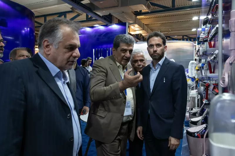 نمونه کار عکاسی همایش و رویداد توسط تاریوردی که در تاریخ 1403-07-01 ** یک‌شنبه  **  ساعت 06:22PM بارگذاری شده است.