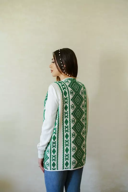 نمونه کار عکاسی مدلینگ ، پوشاک و لباس توسط فاتحی که در تاریخ 1403-07-04 ** چهارشنبه  **  ساعت 01:23PM بارگذاری شده است.