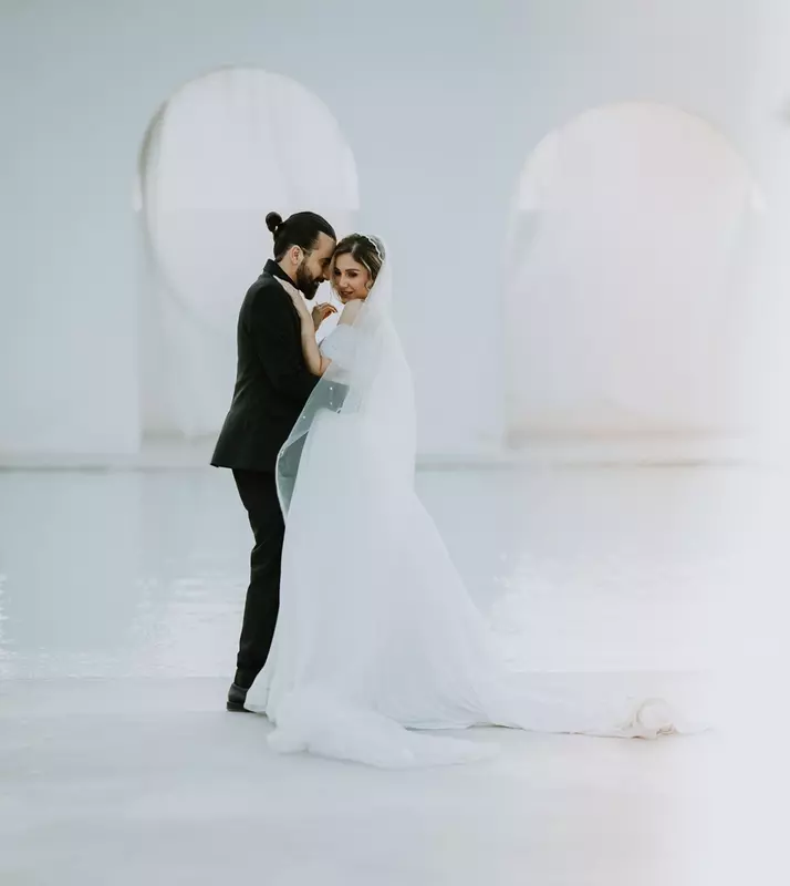 نمونه کار از بهزاد, ایازلو