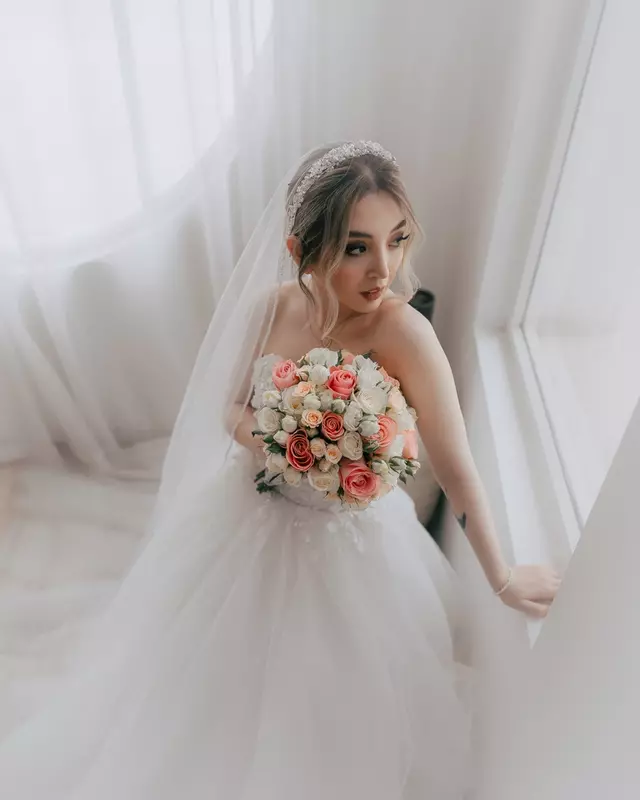 نمونه کار از بهزاد, ایازلو