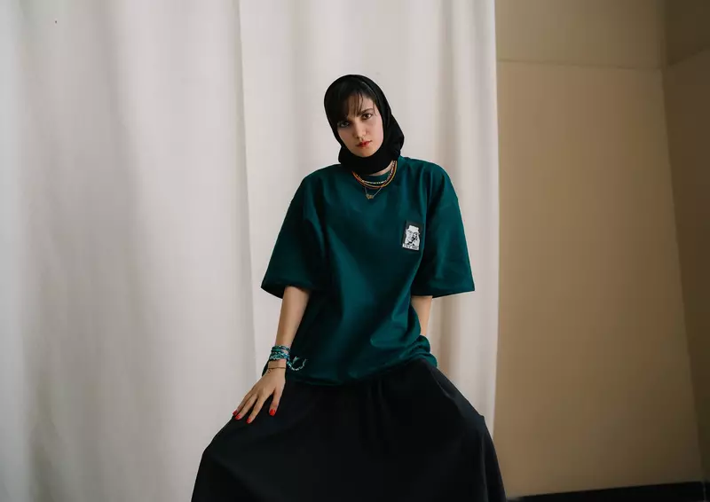 نمونه کار از بهزاد, ایازلو