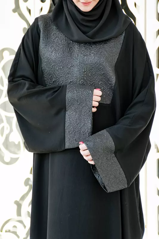 نمونه کار عکاسی مدلینگ ، پوشاک و لباس توسط عطایی که در تاریخ 1403-07-17 ** سه‌شنبه  **  ساعت 02:50AM بارگذاری شده است.