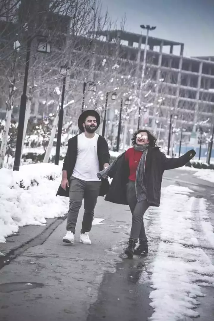 عکاسی زوج از نیلوفر, کاوسی