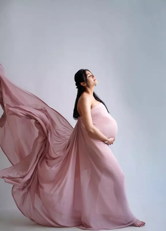 نمونه کار عکاسی بارداری توسط مسگری که در تاریخ 1403-08-20 ** یک‌شنبه  **  ساعت 03:39PM بارگذاری شده است.