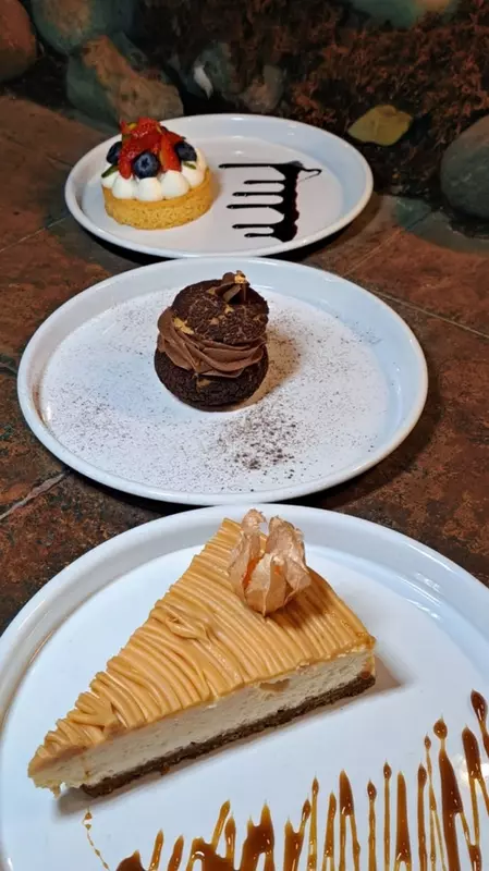 نمونه کار عکاسی تبلیغاتی غذا توسط دانشی که در تاریخ 1403-08-23 ** چهارشنبه  **  ساعت 01:57AM بارگذاری شده است.