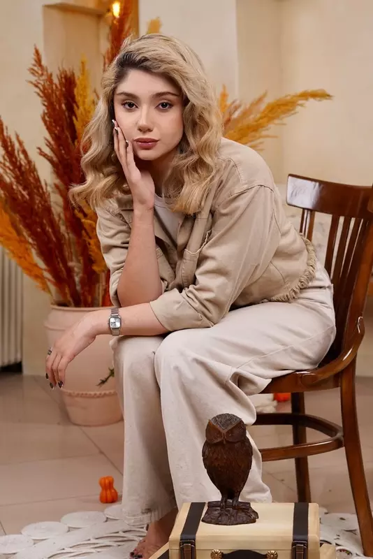 نمونه کار عکاسی مهدیس صادقی