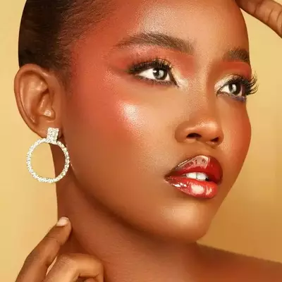 نمونه کار روتوش عکس توسط نظری 
