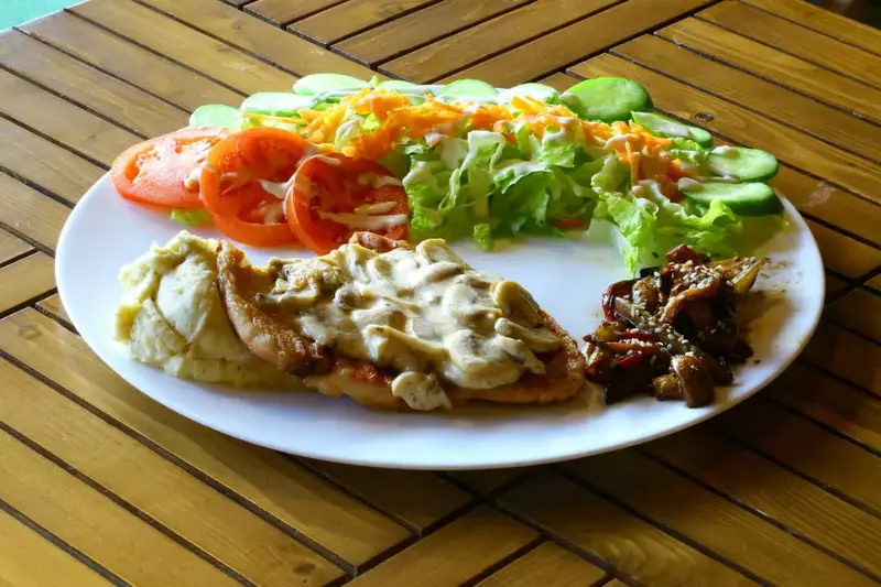 نمونه کار عکاسی ماه تی تی فخار