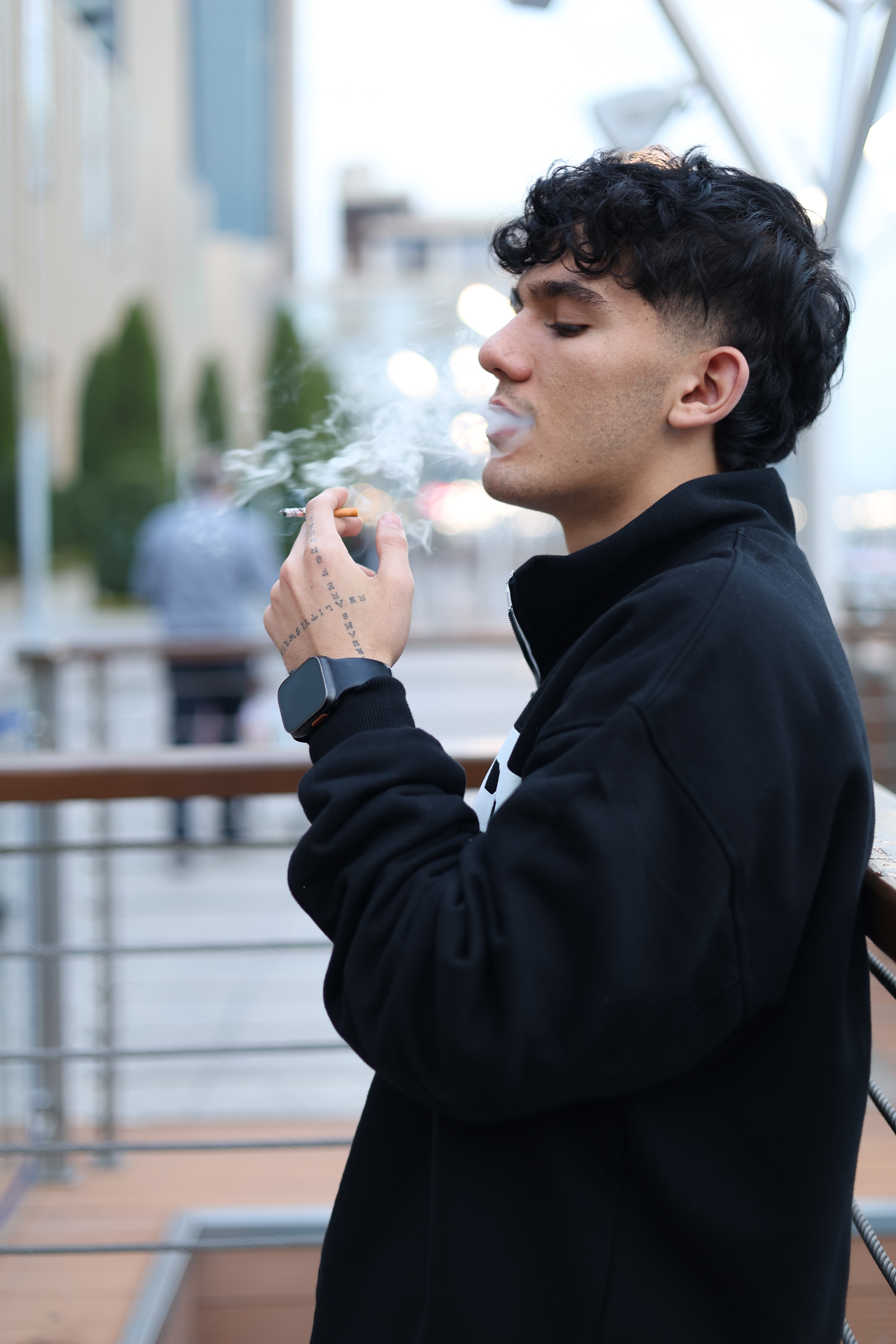 ژست عکس مردانه / پسرانه