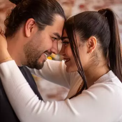 نمونه کار عکاسی زوج و سالگرد توسط جوان 