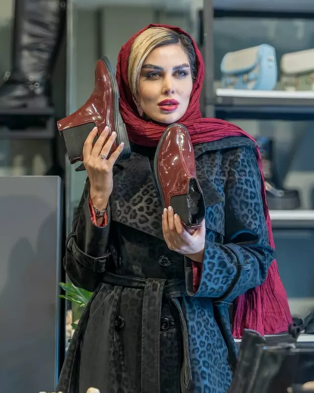 نمونه کار عکاسی مدلینگ ، پوشاک و لباس توسط حسنوند که در تاریخ 1403-11-28 ** یک‌شنبه  **  ساعت 08:10PM بارگذاری شده است.