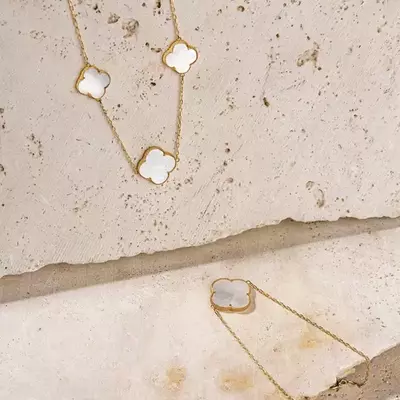 نمونه کار عکاسی طلا و جواهر توسط بختیاری 