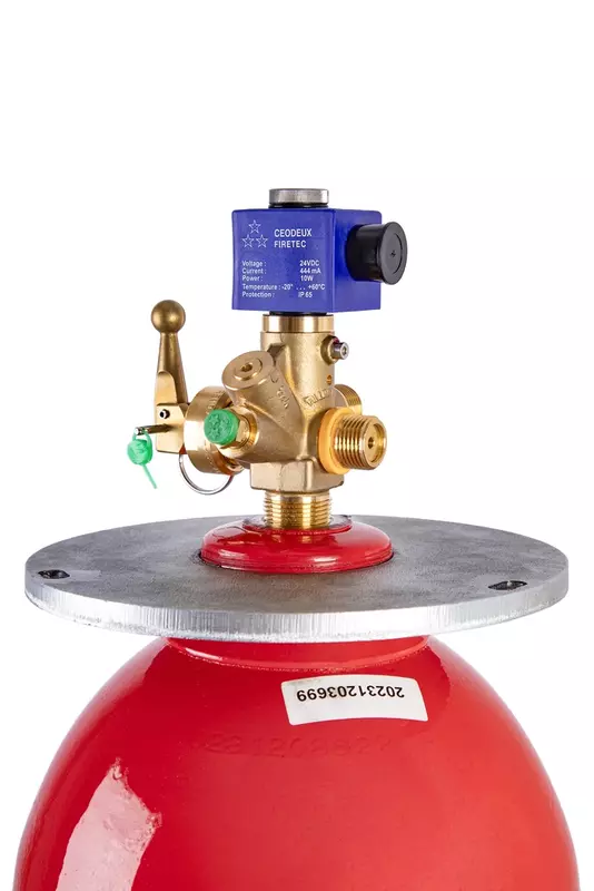 عکاسی صنعتی و زمینه سفید از یاسر زارع