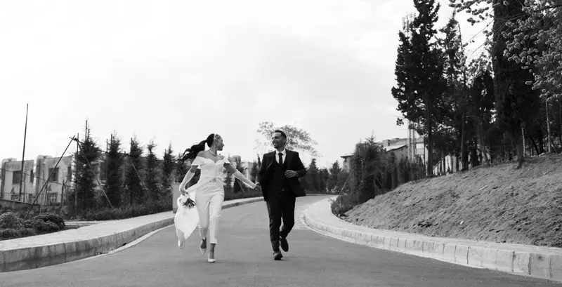 نمونه کار از بهزاد, ایازلو