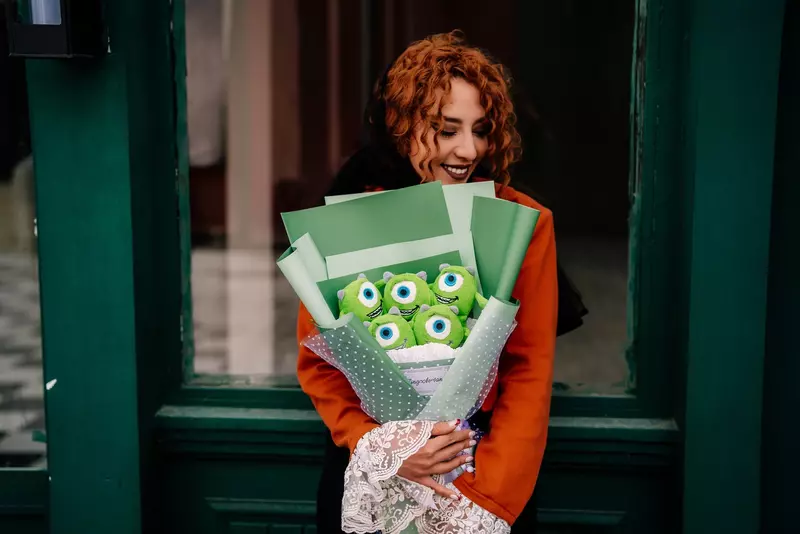 نمونه کار از بهزاد, ایازلو