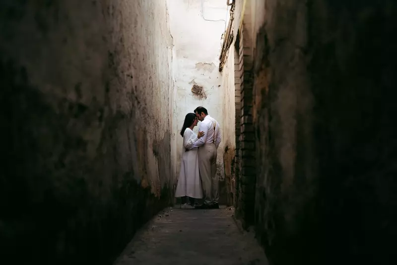 نمونه کار از بهزاد, ایازلو