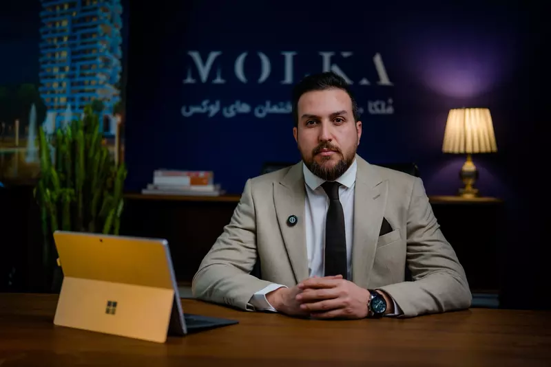 نمونه کار از بهزاد, ایازلو