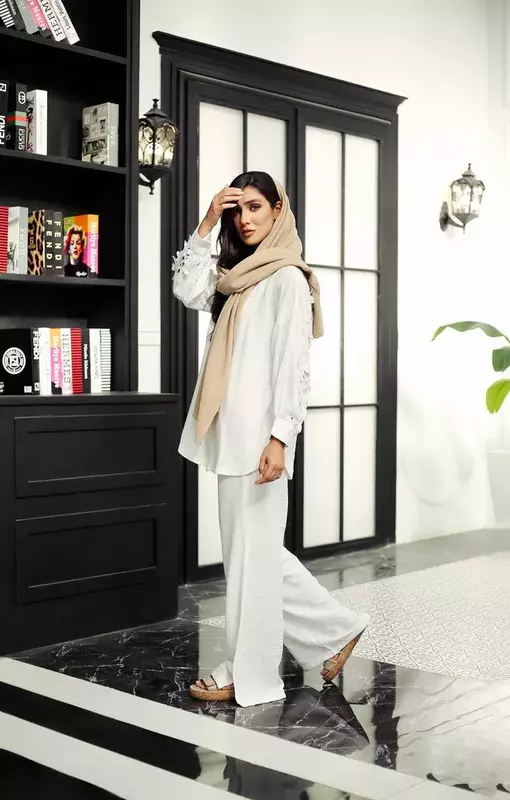 نمونه کار عکاسی مدلینگ ، پوشاک و لباس توسط دلخوش که در تاریخ 1404-03-12 ** دوشنبه  **  ساعت 09:57AM بارگذاری شده است.