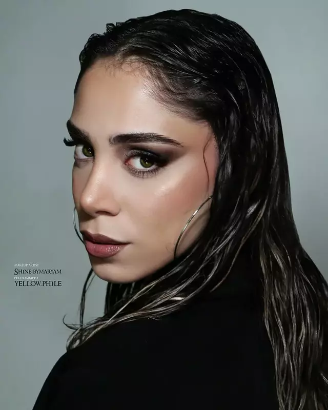 نمونه کار عکاسی چهره - پروفایل توسط اسکندری که در تاریخ 1404-03-22 ** پنج‌شنبه  **  ساعت 09:46PM بارگذاری شده است.