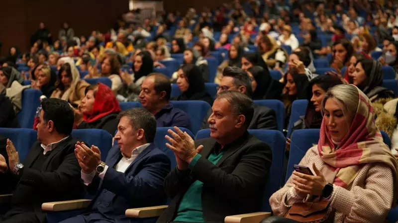 نمونه کار عکاسی علی پیرهادی
