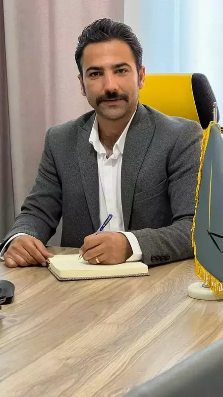 نمونه کار عکاسی پرتره سازمانی توسط پیرهادی که در تاریخ 1404-04-16 ** دوشنبه  **  ساعت 10:50AM بارگذاری شده است.