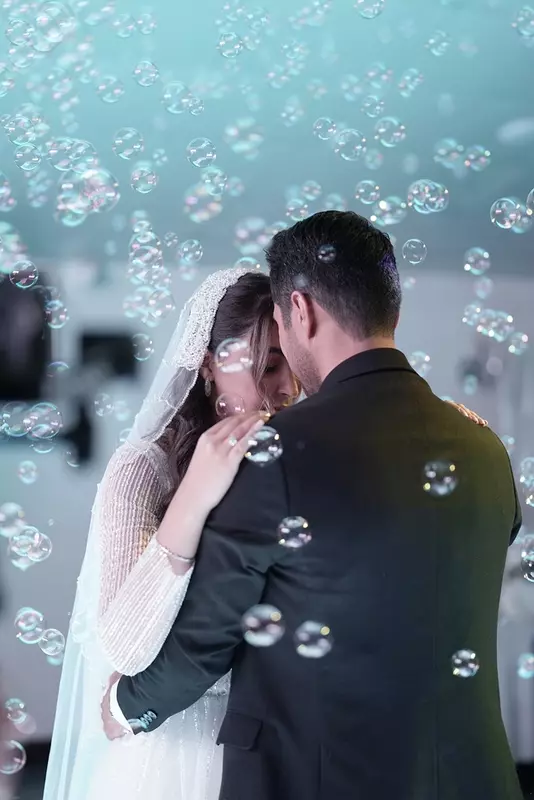 نمونه کار از بیتا, حکیم زاده