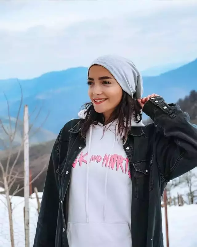 عکاسی چهره - پروفایل از زینب رباطی
