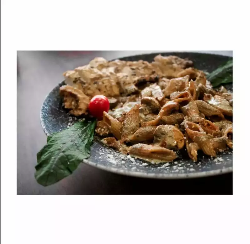 نمونه کار عکاسی تبلیغاتی غذا توسط نوایی نژاد که در تاریخ 1404-05-09 ** پنج‌شنبه  **  ساعت 04:20PM بارگذاری شده است.