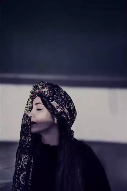 نمونه کار عکاسی چهره - پروفایل توسط برنائی که در تاریخ 1404-05-12 ** یک‌شنبه  **  ساعت 02:06PM بارگذاری شده است.