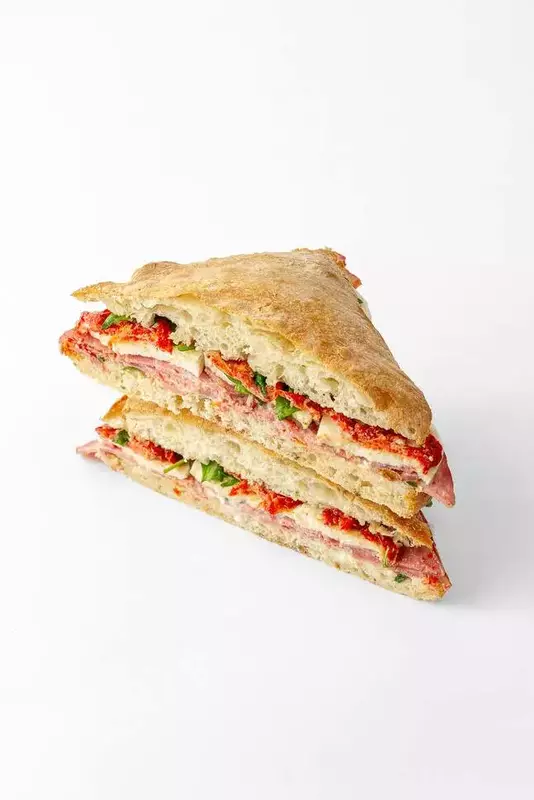 نمونه کار عکاسی صنعتی و زمینه سفید توسط میرجلیلی که در تاریخ 1404-05-18 ** شنبه  **  ساعت 10:42AM بارگذاری شده است.