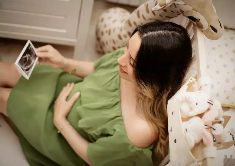 عکاسی بارداری از مهسا رضایی پور