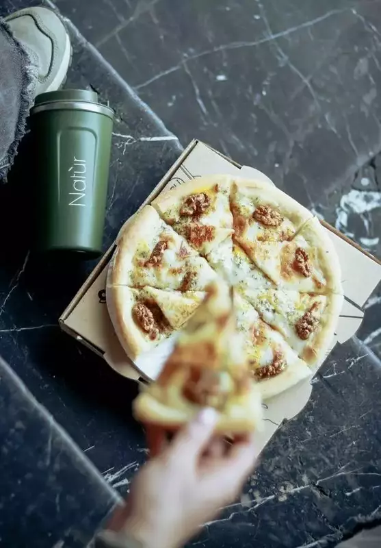 نمونه کار عکاسی تبلیغاتی غذا توسط یزدانی که در تاریخ 1404-06-05 ** چهارشنبه  **  ساعت 02:17PM بارگذاری شده است.