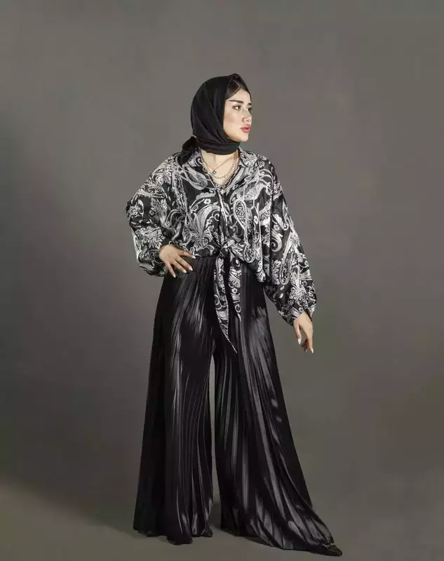 نمونه کار عکاسی مدلینگ توسط جمال زاده که در تاریخ 1404-06-08 ** شنبه  **  ساعت 12:12PM بارگذاری شده است.