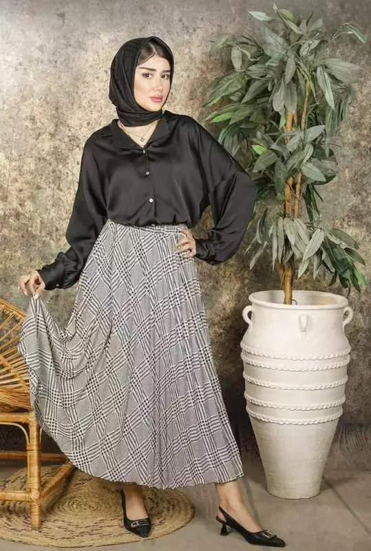 نمونه کار عکاسی مدلینگ توسط جمال زاده که در تاریخ 1404-06-08 ** شنبه  **  ساعت 12:12PM بارگذاری شده است.