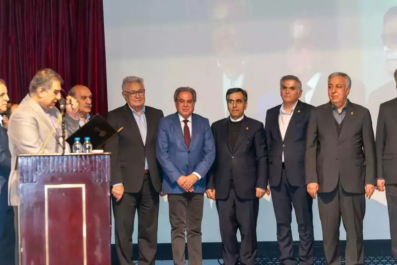 نمونه کار عکاسی همایش و رویداد توسط میرنسب که در تاریخ 1404-06-10 ** دوشنبه  **  ساعت 02:10PM بارگذاری شده است.