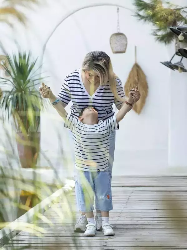 عکاسی خانوادگی از نیلوفر صفرخانی