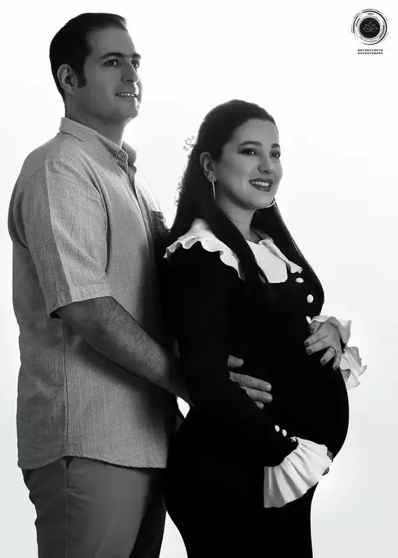 عکاسی بارداری از نیلوفر صفرخانی