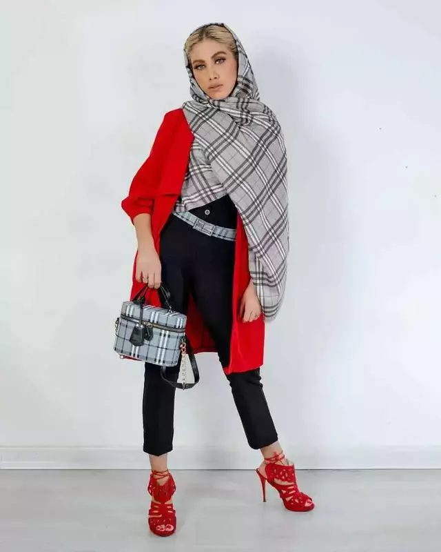 نمونه کار عکاسی مدلینگ توسط بیات که در تاریخ 1404-07-02 ** چهارشنبه  **  ساعت 05:04PM بارگذاری شده است.