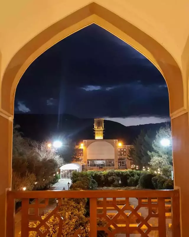 نمونه کار عکاسی سفر و گردشگری توسط بیات که در تاریخ 1404-07-02 ** چهارشنبه  **  ساعت 07:53PM بارگذاری شده است.