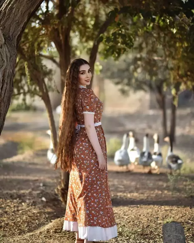 نمونه کار عکاسی چهره - پروفایل توسط یاراحمدی که در تاریخ 1404-07-06 ** یک‌شنبه  **  ساعت 04:06PM بارگذاری شده است.