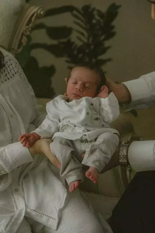 نمونه کار عکاسی نوزاد توسط پازکی که در تاریخ 1404-07-09 ** چهارشنبه  **  ساعت 10:25PM بارگذاری شده است.