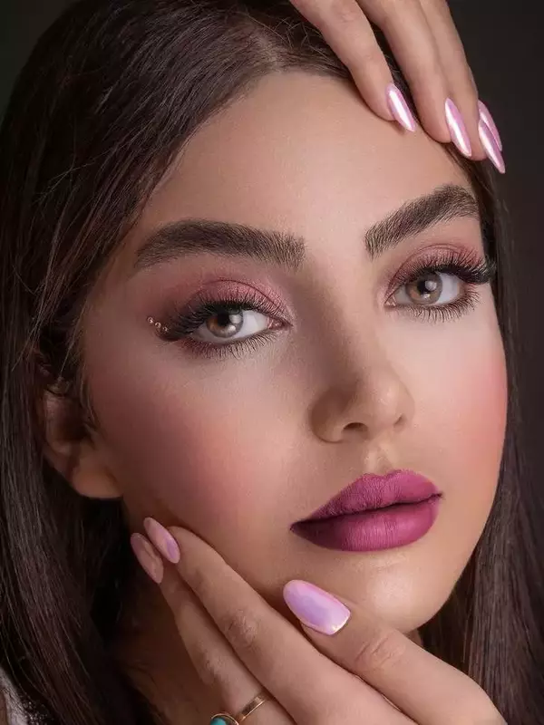 عکاسی چهره - پروفایل از بهنام بیگی