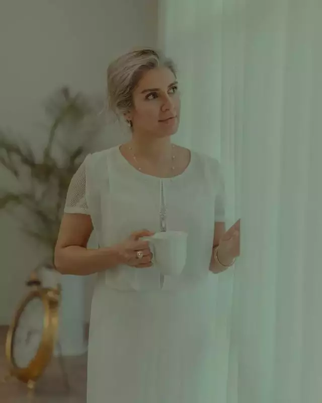 نمونه کار عکاسی چهره - پروفایل توسط ابراهیمی که در تاریخ 1404-07-13 ** یک‌شنبه  **  ساعت 01:09PM بارگذاری شده است.