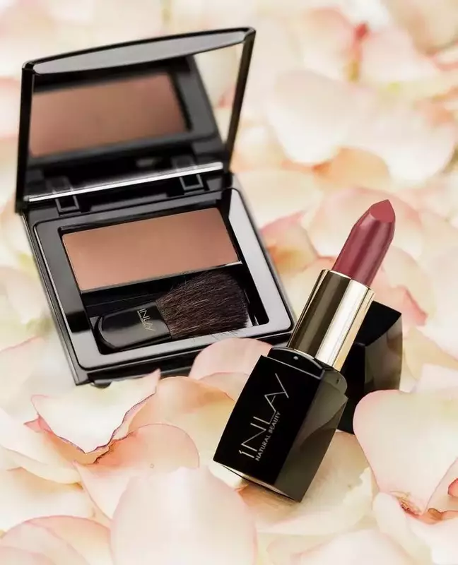 نمونه کار عکاسی تبلیغاتی چیدمان توسط کاتوزیان که در تاریخ 1404-07-15 ** سه‌شنبه  **  ساعت 05:27PM بارگذاری شده است.