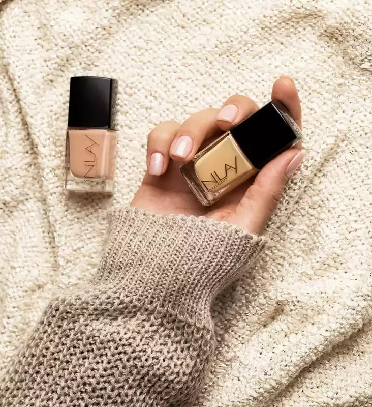 نمونه کار عکاسی تبلیغاتی چیدمان توسط کاتوزیان که در تاریخ 1404-07-15 ** سه‌شنبه  **  ساعت 05:27PM بارگذاری شده است.