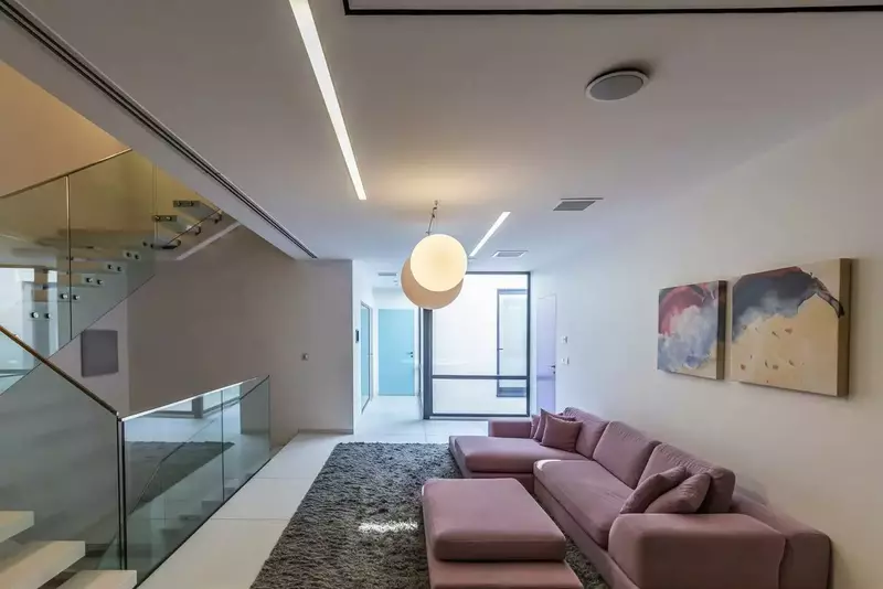 نمونه کار عکاسی معماری و دکوراسیون توسط گلزاریان که در تاریخ 1404-07-16 ** چهارشنبه  **  ساعت 11:43PM بارگذاری شده است.