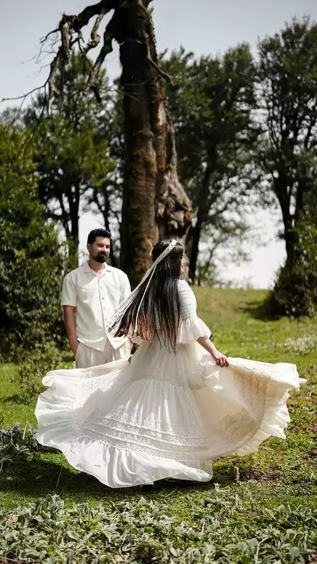 نمونه کار از بیتا, حکیم زاده